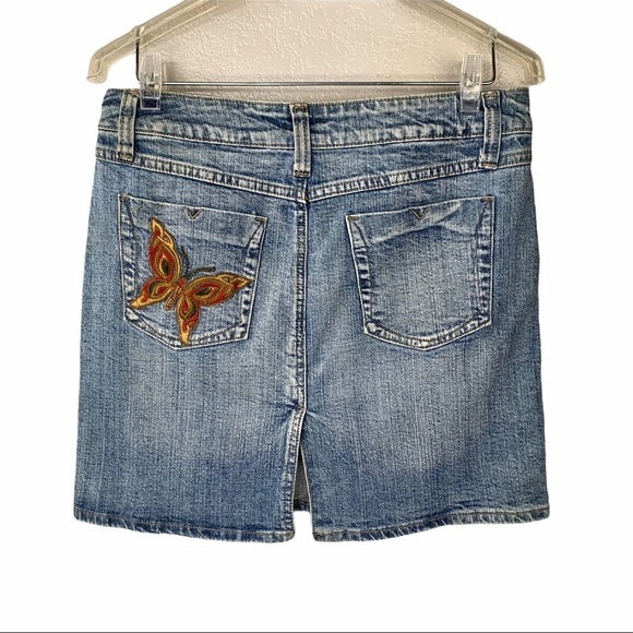Light Wash Denim Skirt With Embroidered Butterfly - Picture 4 of 10